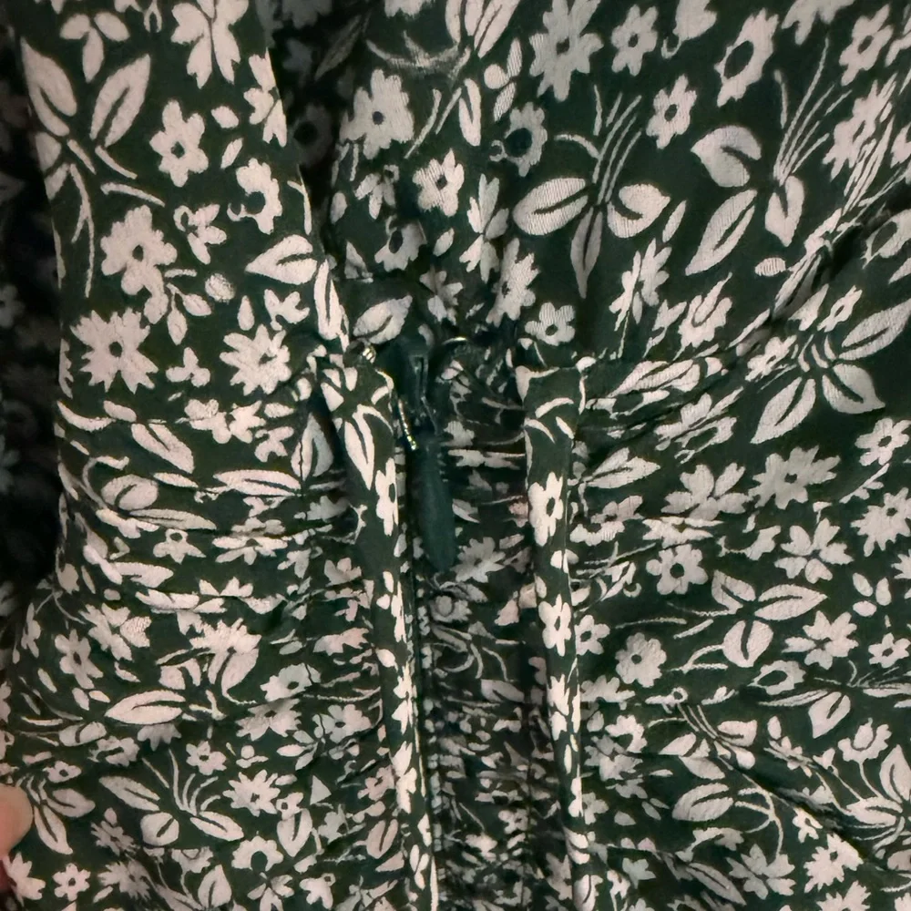 Veronica Beard Marla ruched silk dress green floral Size 0 - Picture 7 of 12